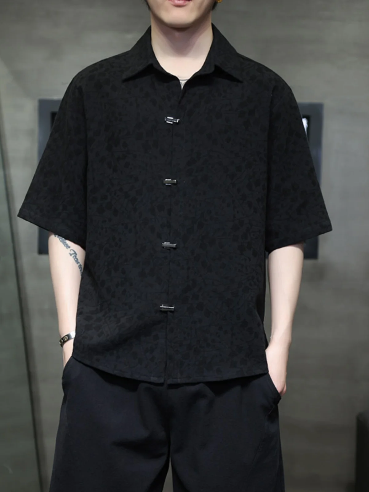 

New Chinese Sle Men's ort Sve irt Summer Thin Loose Retro High-End Feeling Haome Top Youth Faion Casual irt