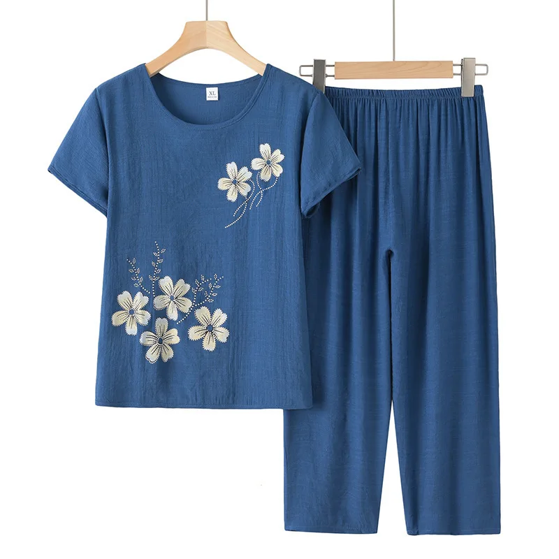 Grandma's Summer Set: Printed Two-Piece Outfit for Senior Women and Mothers—loose-Fitting Short-Sleeve Summer Clothing