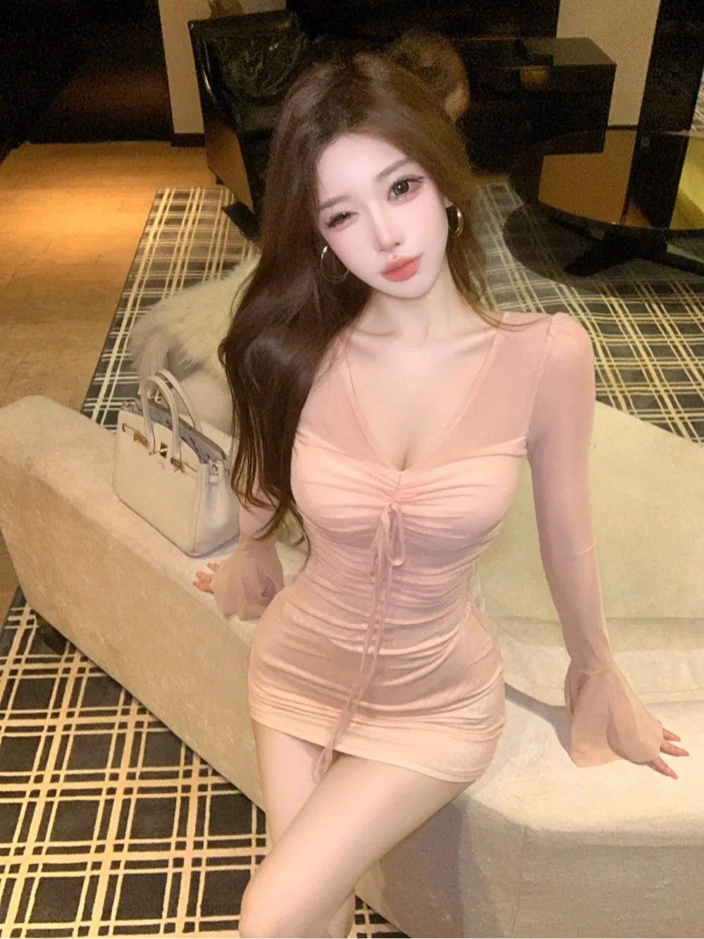 

Сексуальная пикантная девушка с v-образным вырезом и поясом, длинная све Dr, женская осенне-зимняя облегающая юбка для похудения, кружевная юбка с высокой талией H-pe