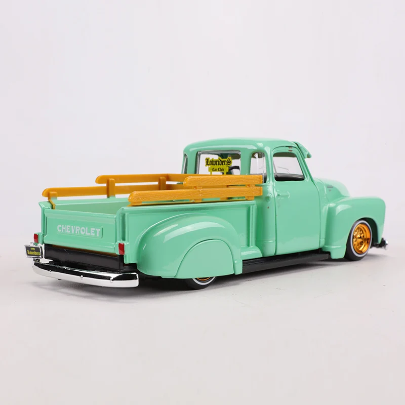 Maisto 1:25 CHEVROLET 3100 Pickup Diecast Alloy Model Car