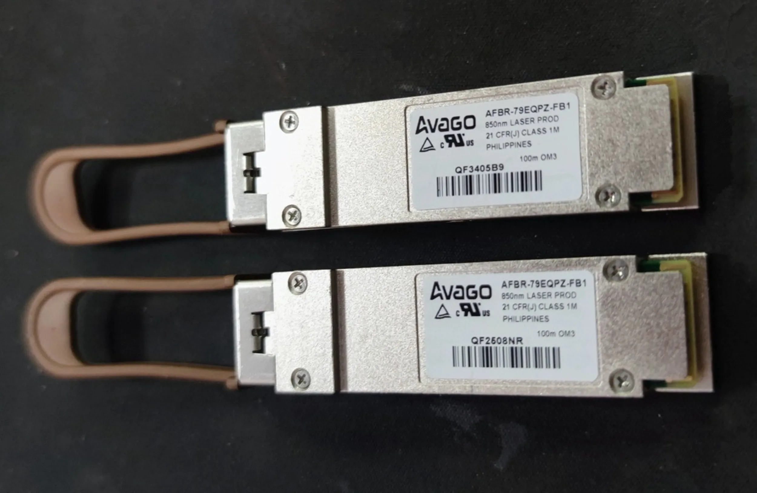 

1 шт. Avago 40g оптоволоконный переключатель AFBR-79EQPZ-FB1 avago 40G-850nm-100m qsfp 40g трансивер