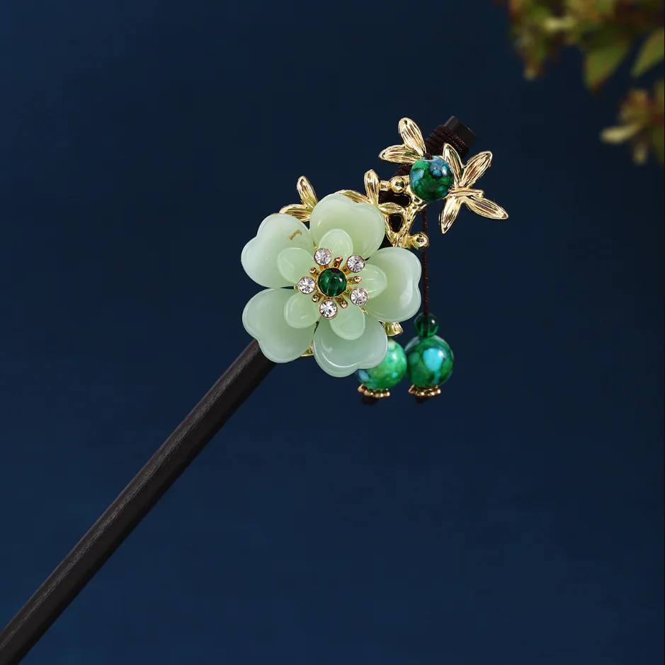 Vintage Wood Flower Tassel Hairpin For Women Girl Antique Hair Stick Clips Costume Chinese Hanfu Hair Accessories Styling Tools