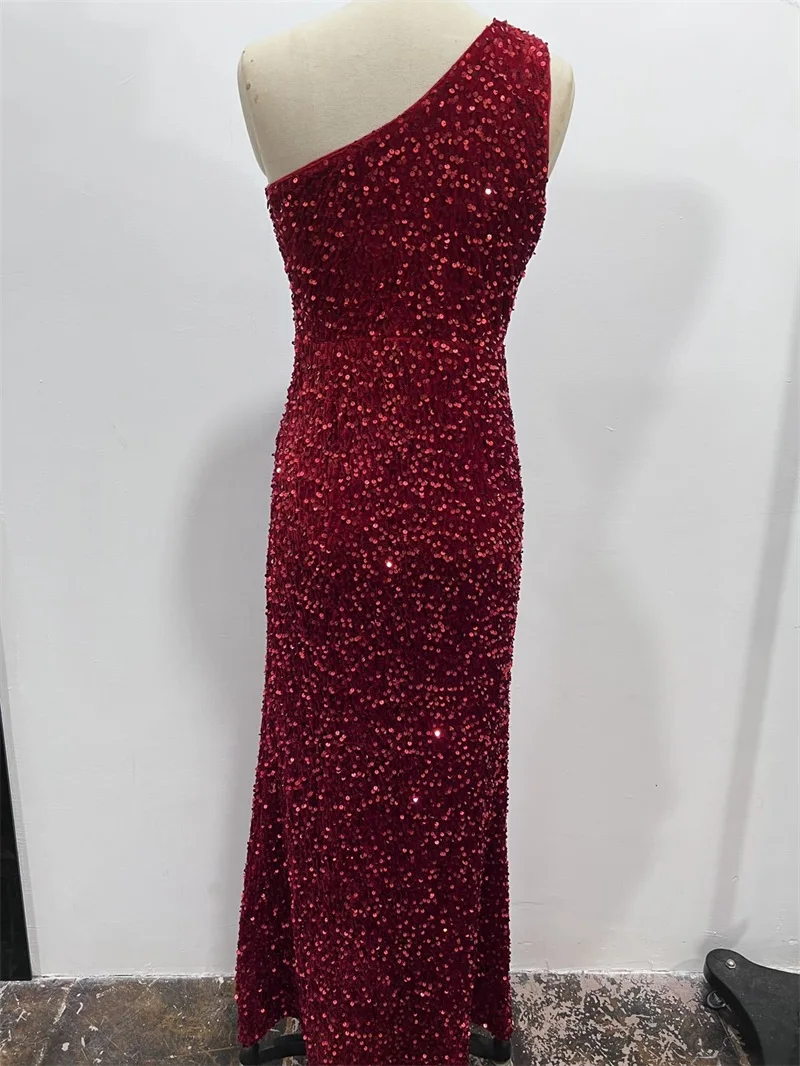 Pailletten Glitter One-Schouder Vrouwen Avondjurk Hoge Split Mouwloze Party Gown Nieuwe Meerdere Kleuren Getailleerde Prom Rok Op voorraad