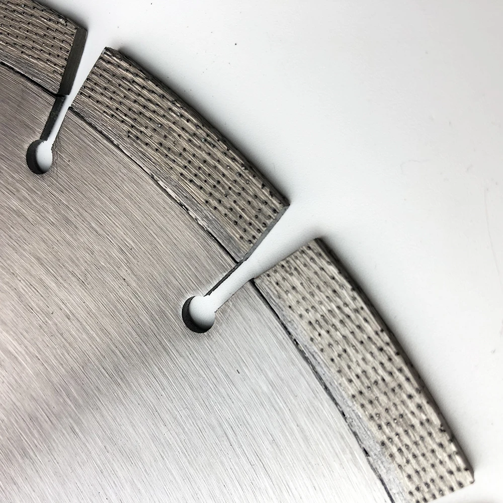 Алмазные пилы Arix специально предназначенные для режущего диска из гранита и бетона с массивом 350 мм.