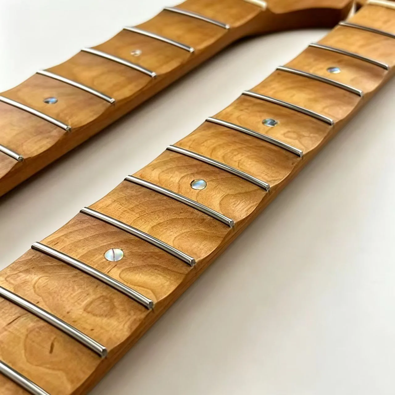 22 Frets ST Style Electric Guitar Neck Roasted Maple with Scalloped Design Fingerboard for Guitar Lover Replacement