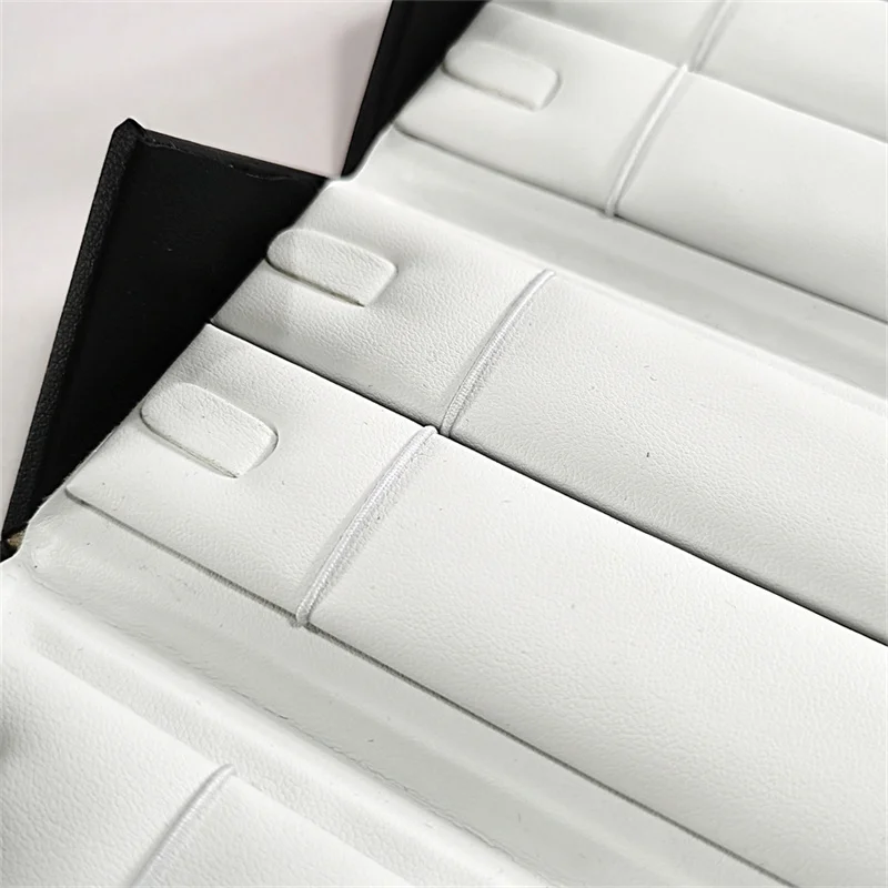 Portable Foldable Jewelry Storage Box Black Leather Outer and White Leather Inner Jewelry Box Rings Necklace Pendant Container