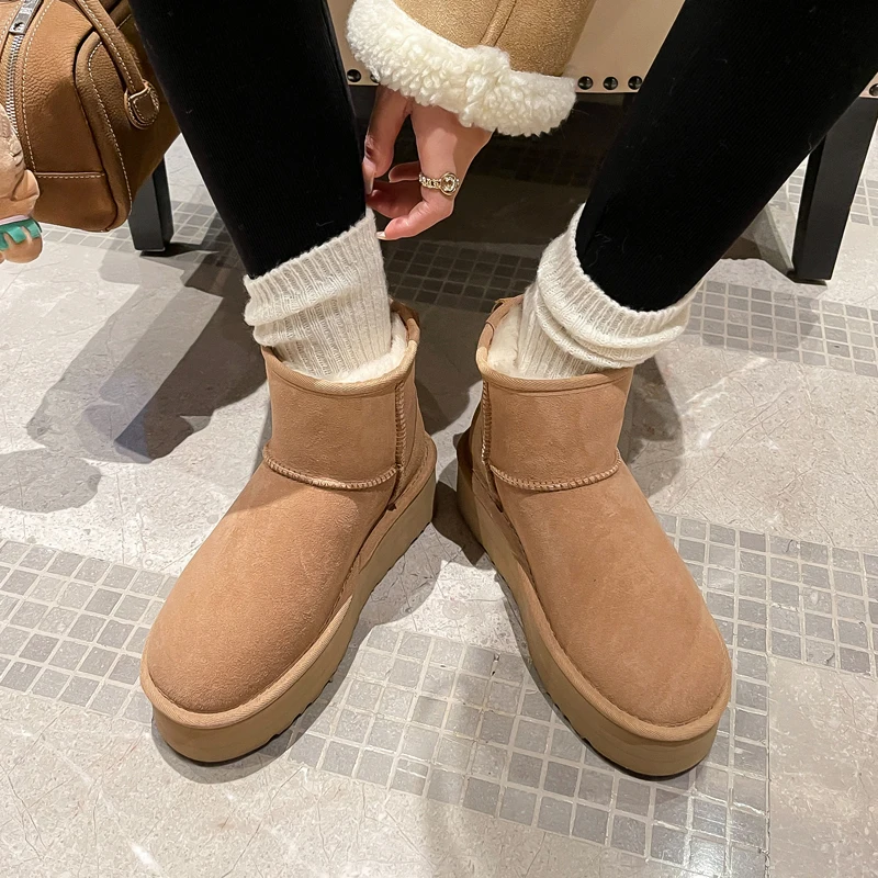 Winter Snow Boots Warm Fur inner Women Platform Shoes Slip On Real leather Warm Shoes Woman Cow Suede Snow Boots Fur Shoes