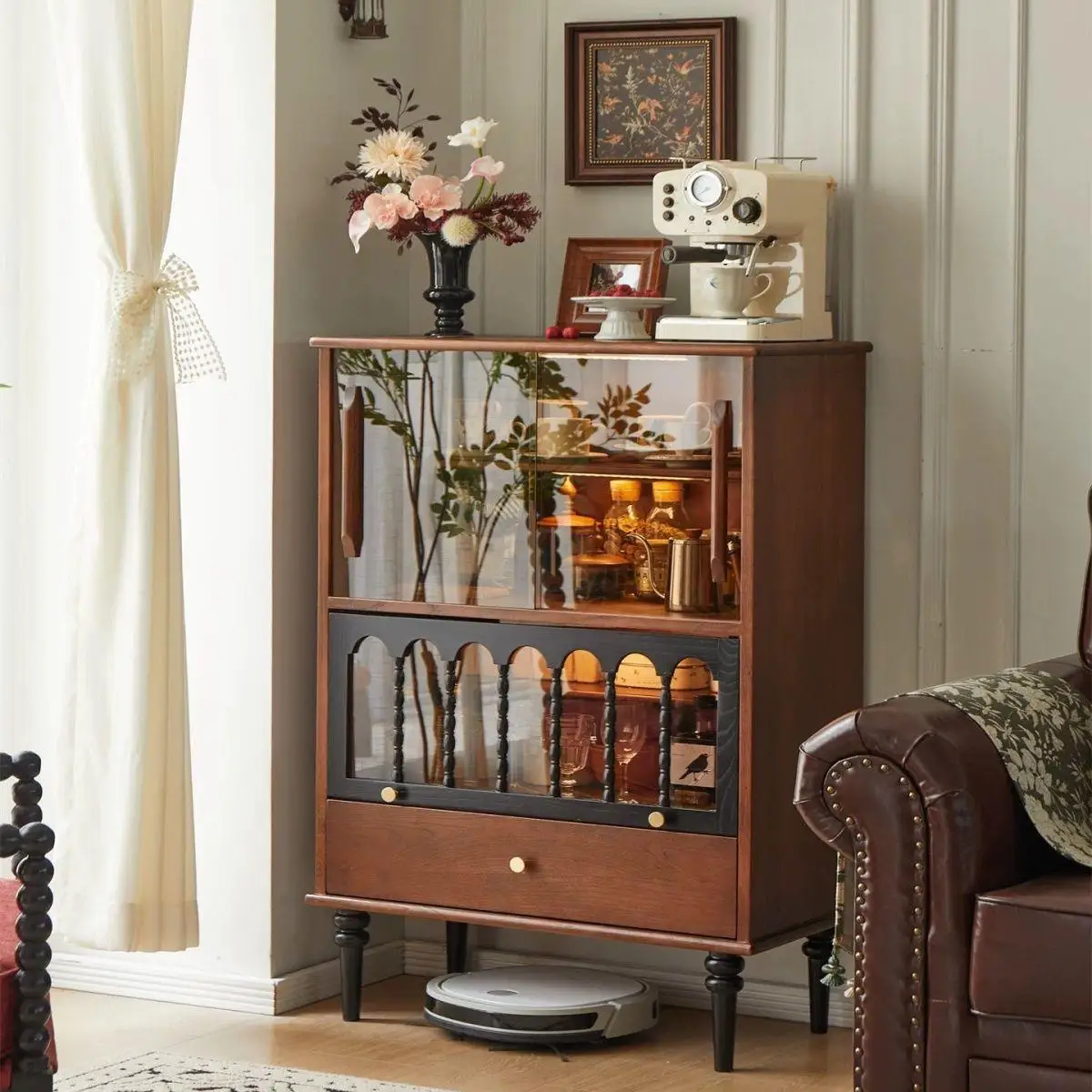 Vintage-style living room sideboard, vintage sofa sideboard, blind box, figurine display cabinet