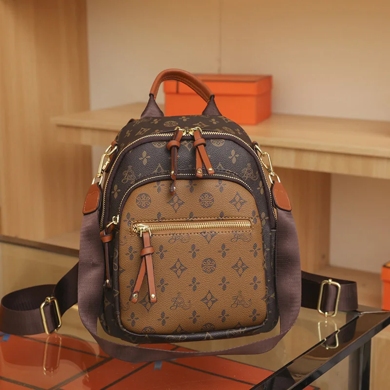 

Женский рюкзак 2025 года, новая модная сумка в стиле ретро, повседневный универсальный дорожный женский рюкзак большой вместимости