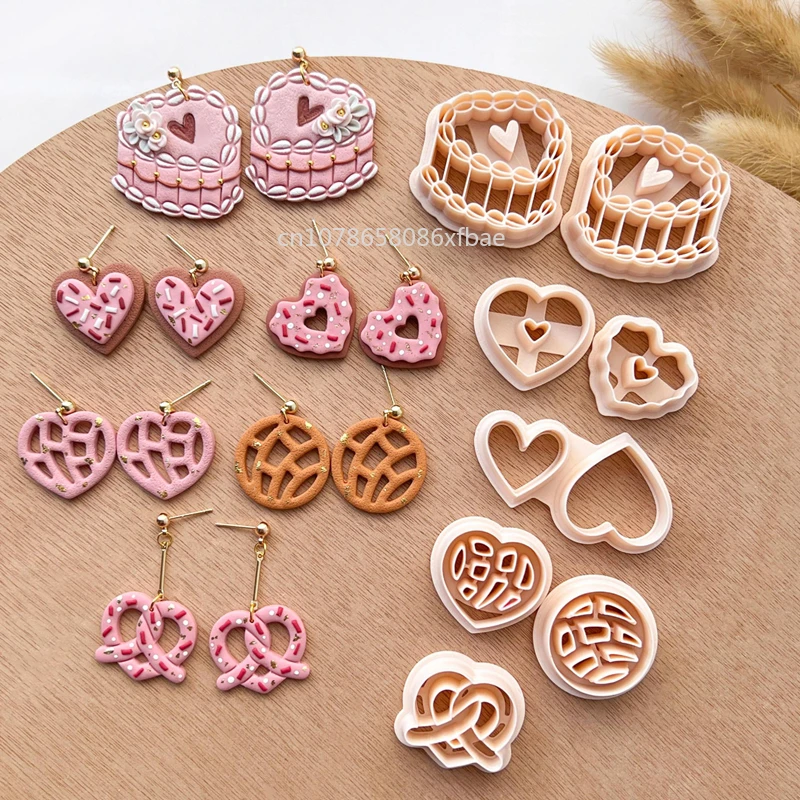 Valentine\'s Days Polymer Clay Cutters Heart Shaped Cookie Pottery Clay Mold Cute Earrins Dangle Concha Cake Pretzel Making Tools