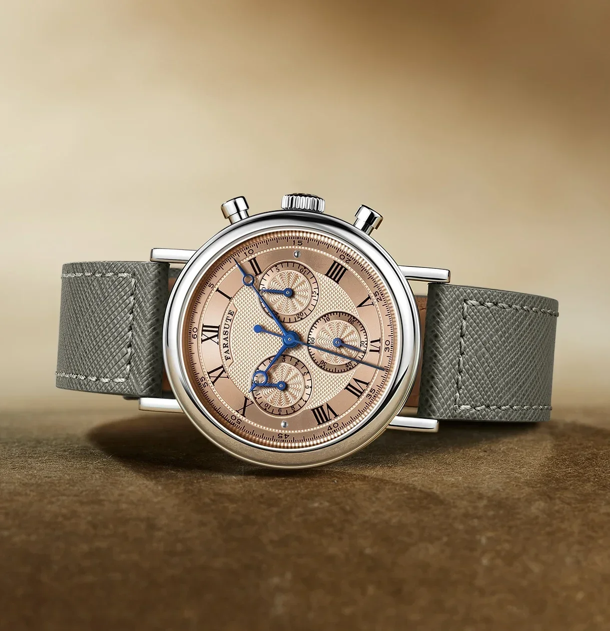 FARASUTE 新 38 ミリメートル腕時計メンズレトロ刻まれたダイヤルクロノグラフ自動機械式時計サファイア 3 窓防水孔雀