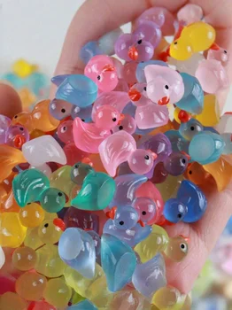 क्रॉक्स के लिए 16 पीस ग्लोइंग डक शू चार्म्स, ABS 3D डक्स के साथ डिटैचेबल DIY एक्सेसरीज़, सभी उम्र के लिए क्रिसमस ग्रेजुएशन गिफ्ट 6 best sales क्रॉक्स गिबिट्स - №4