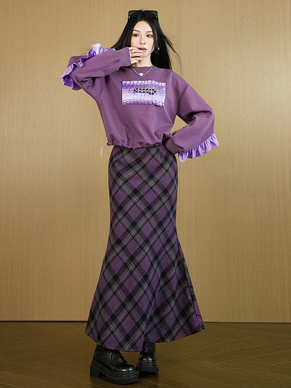 

Fashionable Two-Piece Set High-Awareness Gentle Women's Purple Sweatshirt Plaid Skirt Spring 2026 Anti-Aging Ensemble