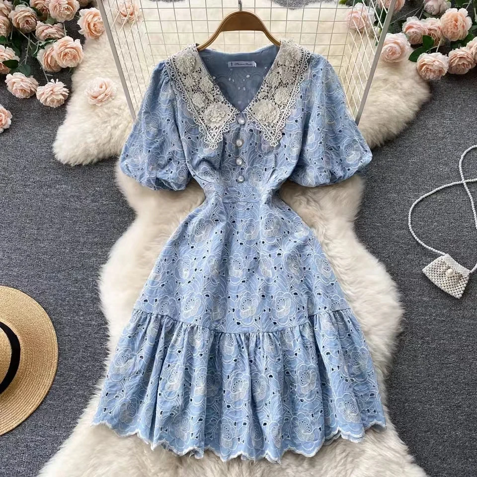 

2023 Fashion Runway Mini Ddress Summer Women's Lace Collar Puff Sleeve Hollow Out Embroidery Ruffles Hem Slim Elegant Dresses