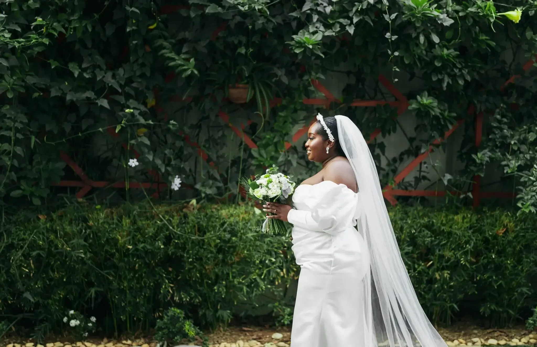 Personalizado fora do ombro vestido de casamento de cetim varredura trem vestidos de novia plus size lanterna mangas compridas vestidos de noiva