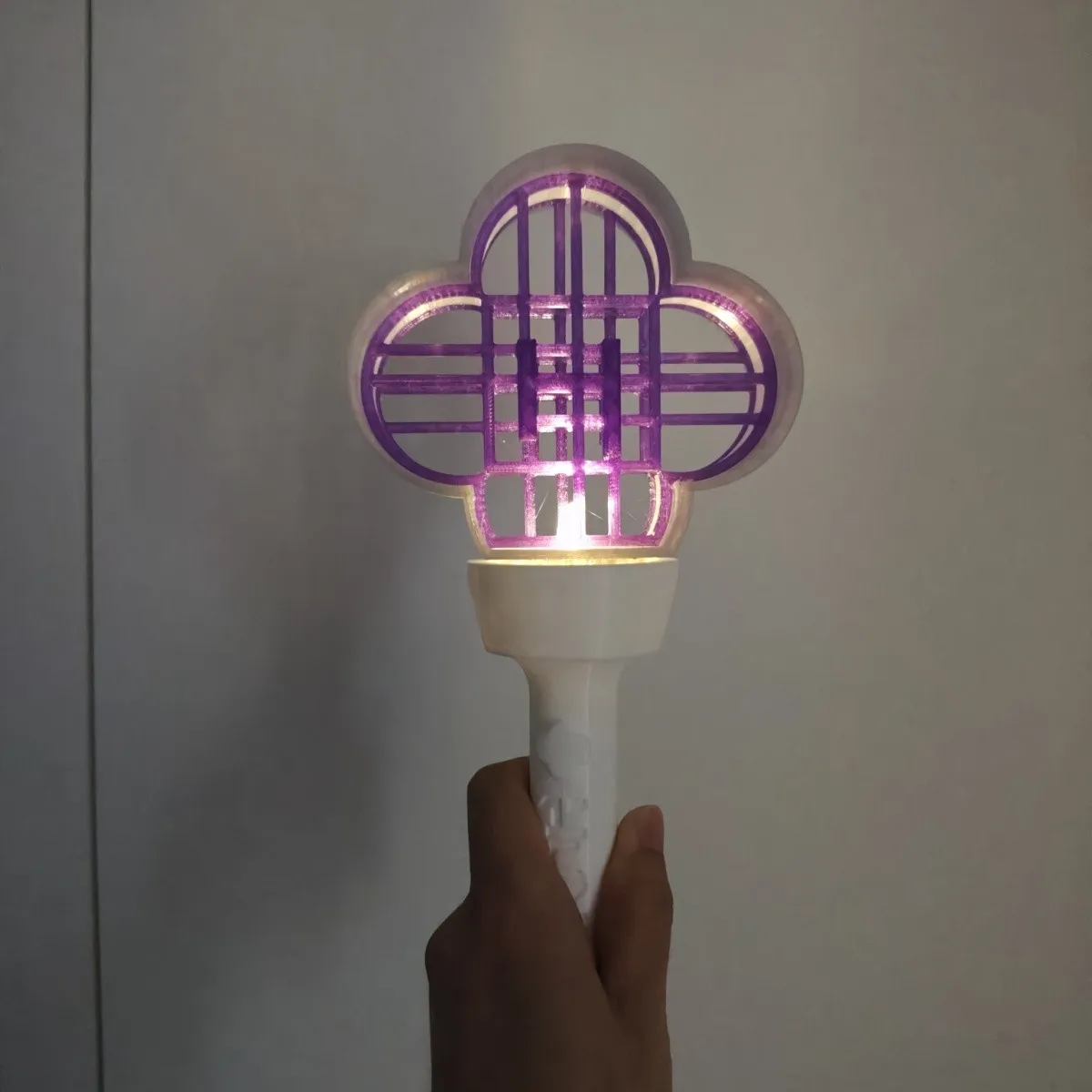 

Cute Glow Stick - Assorted Colors - Fun Party Favors