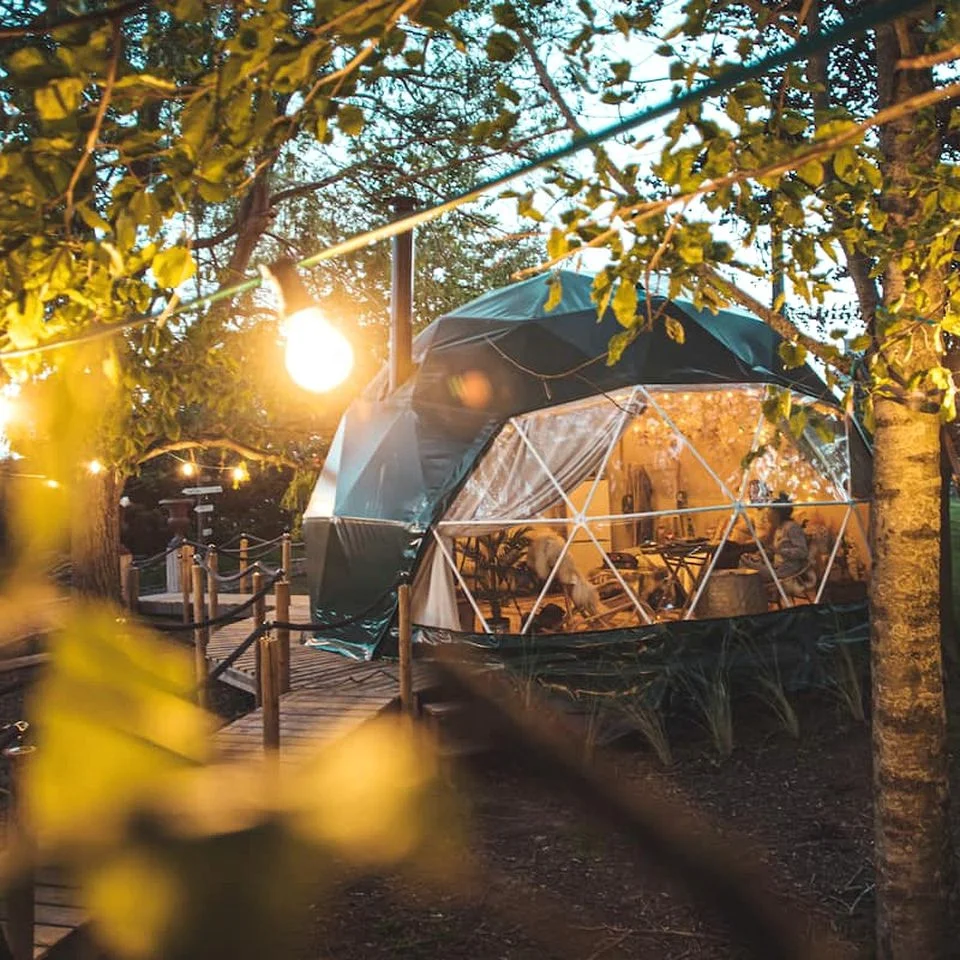 8m/12m/16m Luxury Geodesic Dome Tent Igloo Glamping with Bathroom Jacuzzi Stove and Transparent Roof for Camping