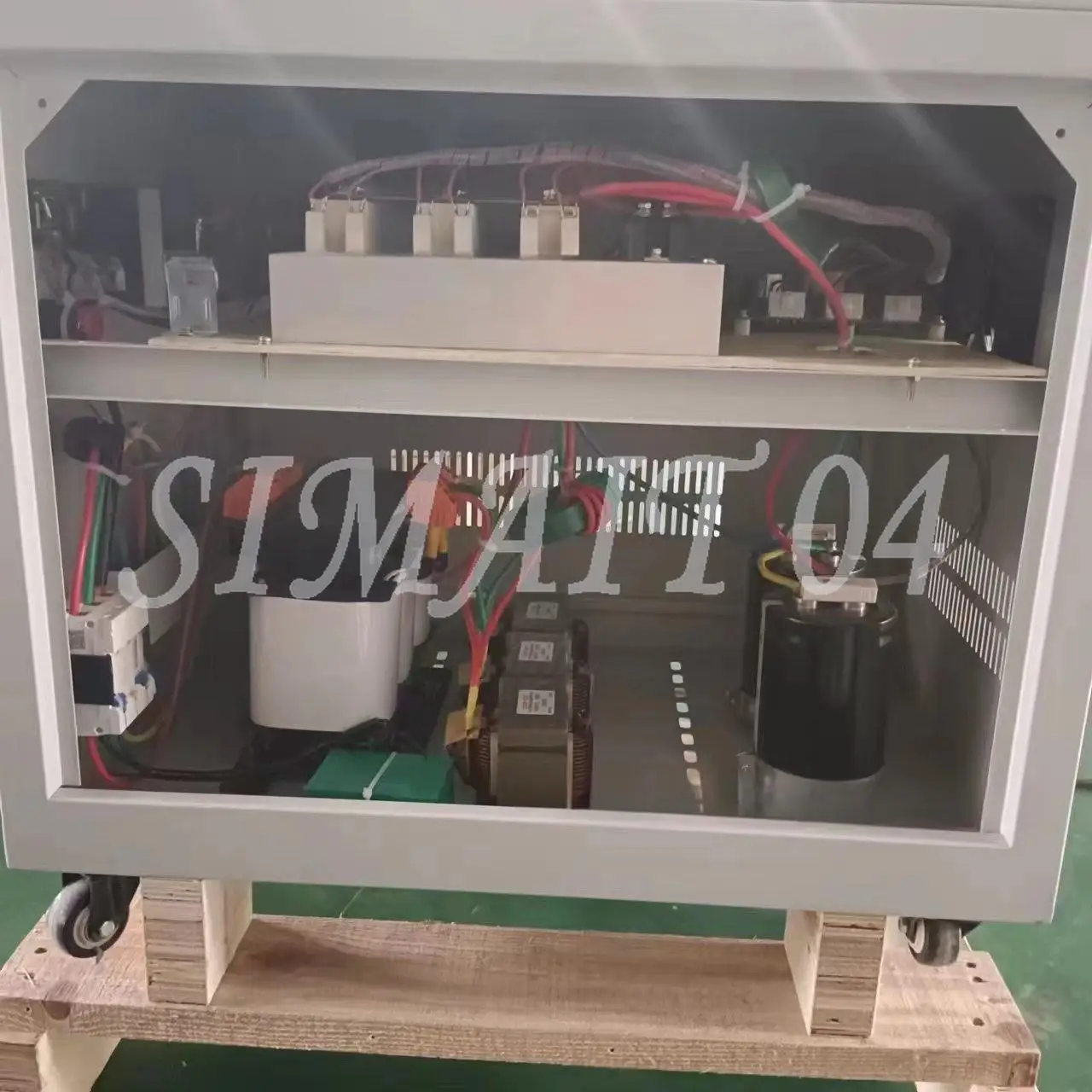 1-Phase To 3-phase 220V To 380V 55KW Inverter with 220V Input and 380V Output Voltage