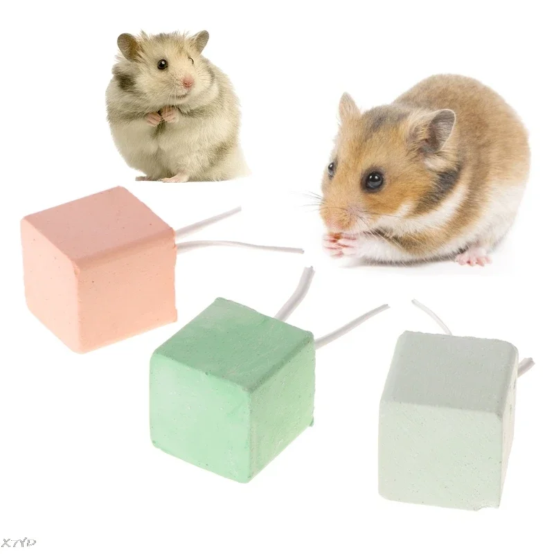 Hamster Teeth Grinding Stone Mineral Rabbit Cube Hang for Small Pet Animal