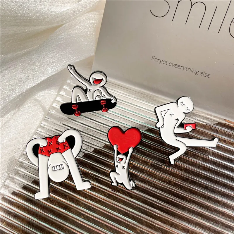 Cute Red Heart Villain Enamel Brooch Cartoon Upturned Ass Skateboard Character Alloy Badge Men Women Clothes Bag Gift Jewelry