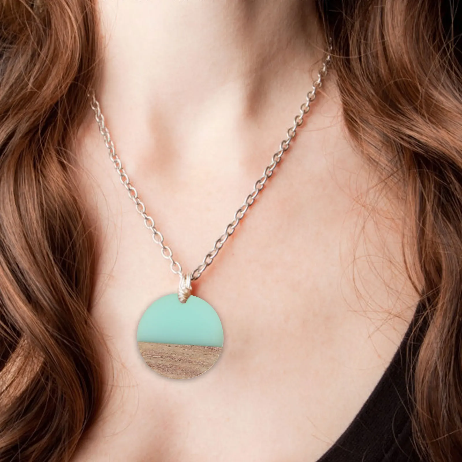 

10Pcs Flat Round Resin Wood Pendants Lightweight Smooth Polished DIY Jewelry Pendant Making Earrings Necklace Hanging Accessory