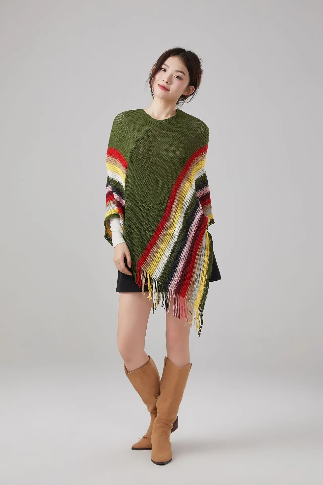 European and American Autumn/Winter New Arrival Ethnic Style Colorful Tassel Capelet Flare Women's Travel Knitwear Outerwear P6