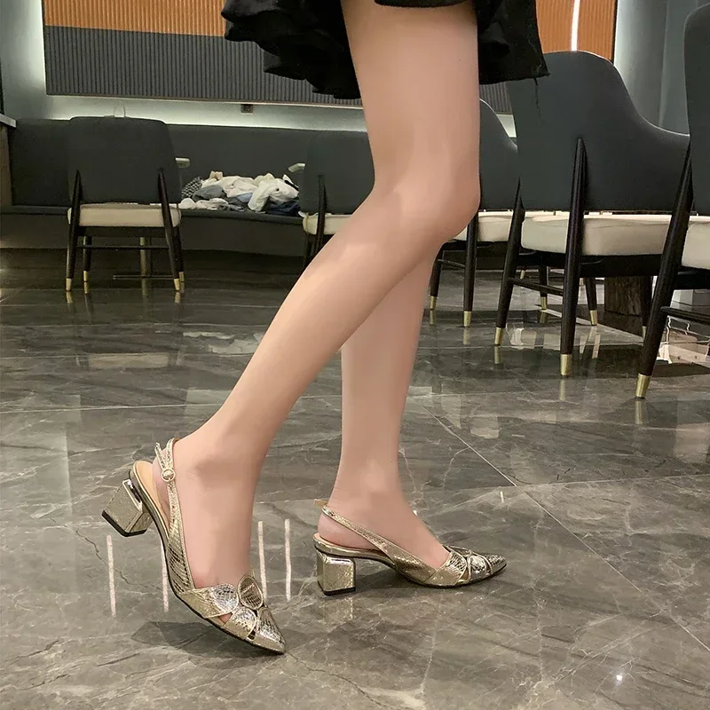 2024 Mode Frauen Leder 3cm High Heels Dame Pointe Toe Gold Heels Sandalen weibliche Hochzeit Braut schuhe Damen High Heel Schuhe