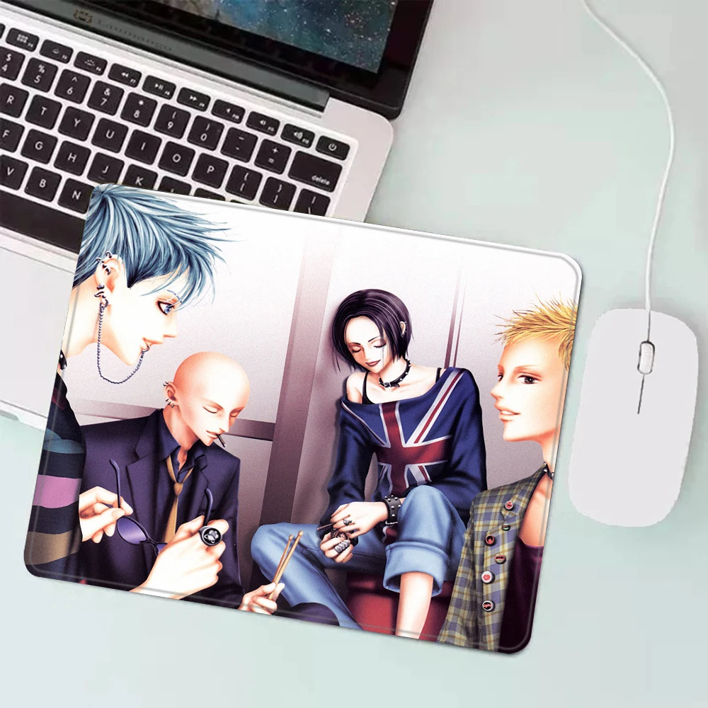 Nana Osaki Anime Gaming Mouse Pad XS Small Mousepad For PC Gamer Desktop Decoration Office Mouse Mat Deskmat Rug