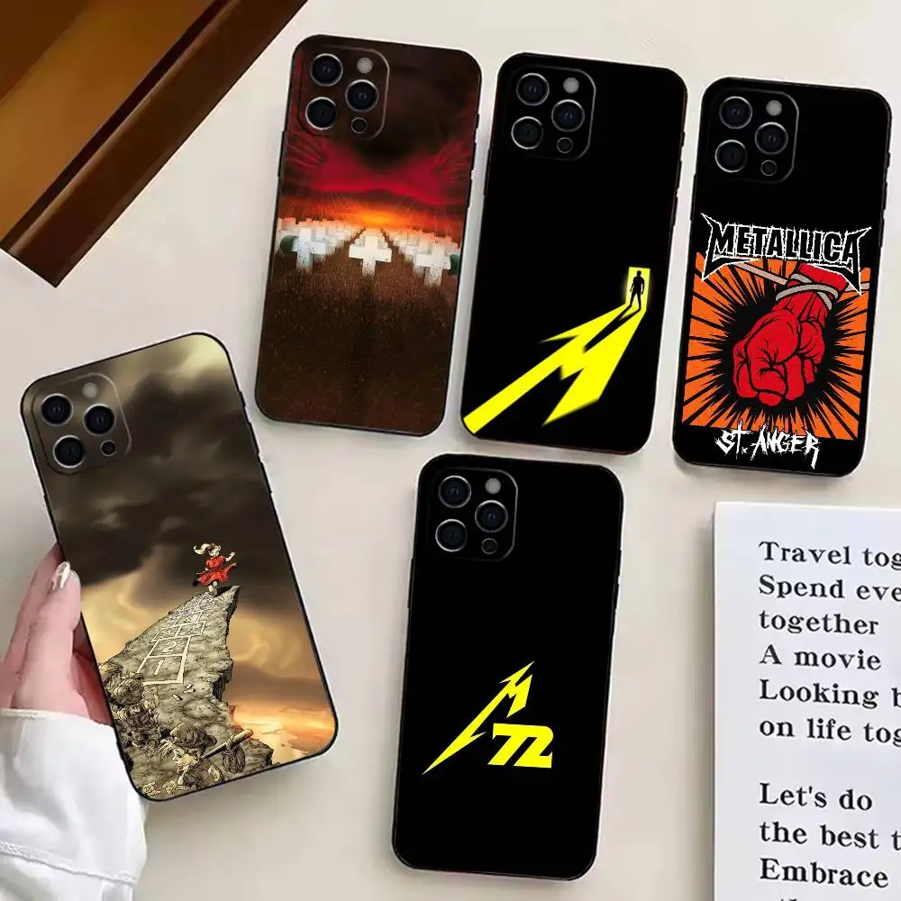 Funda de Silicona Suave Negra para iPhone 17, 16, 15, 14, 13, 12, 11 Plus, Pro, Diseño 72 S-seasons M-metallica