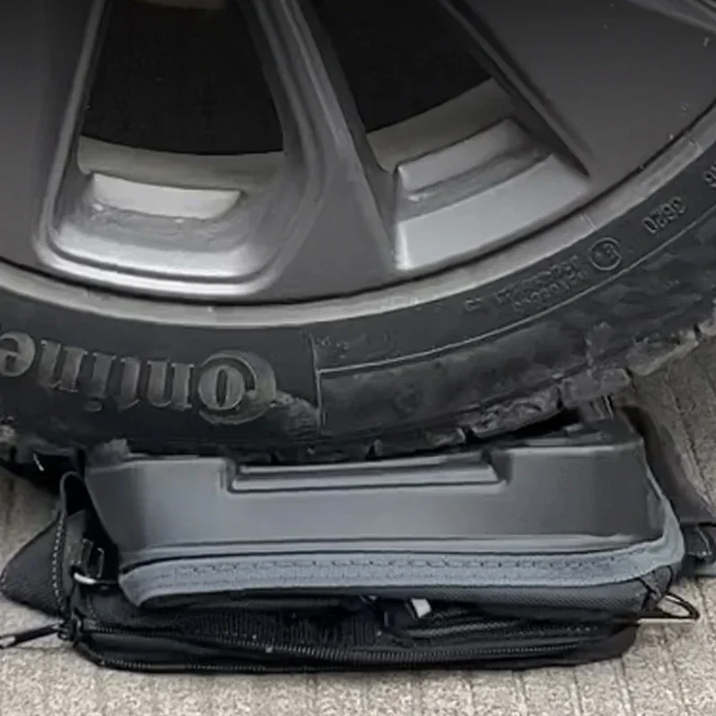 Zestaw narzędzi zagęszczona odporna na zużycie tkanina Oxford plastikowe dno wodoodporne stalowe gwoździe wzmocnione nocne ostrzeżenie o dużej