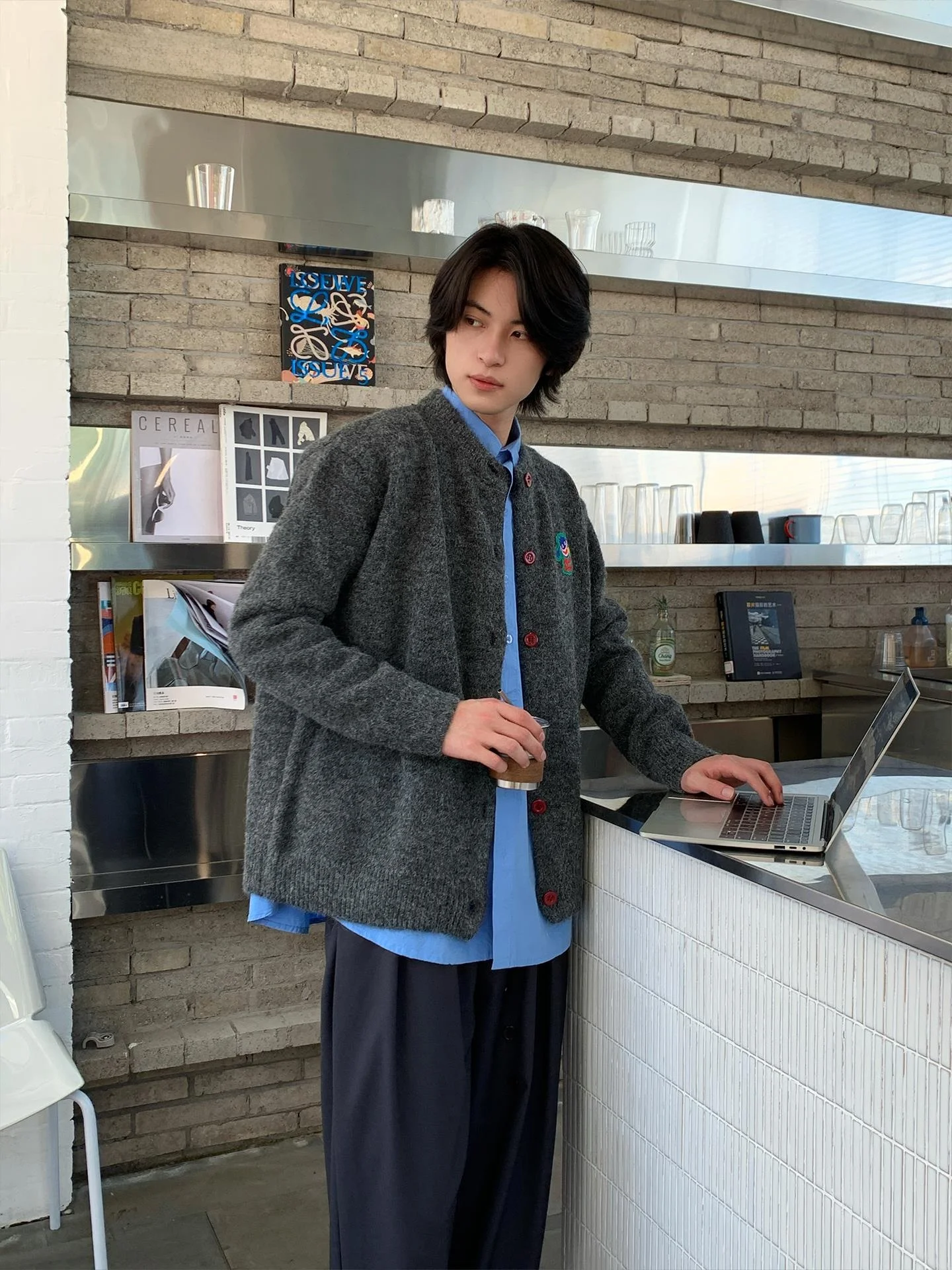 

Retro American Knitted Sweater Embroidered Cartoon Lazy Sle ex Outerwear Cardigan Coat for Couples Autumn Warmth