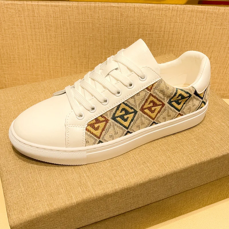 Europe Men Leather Casual Shoes Fashion Canvas Print Flat Skate Shoes Street Trend Sneakers