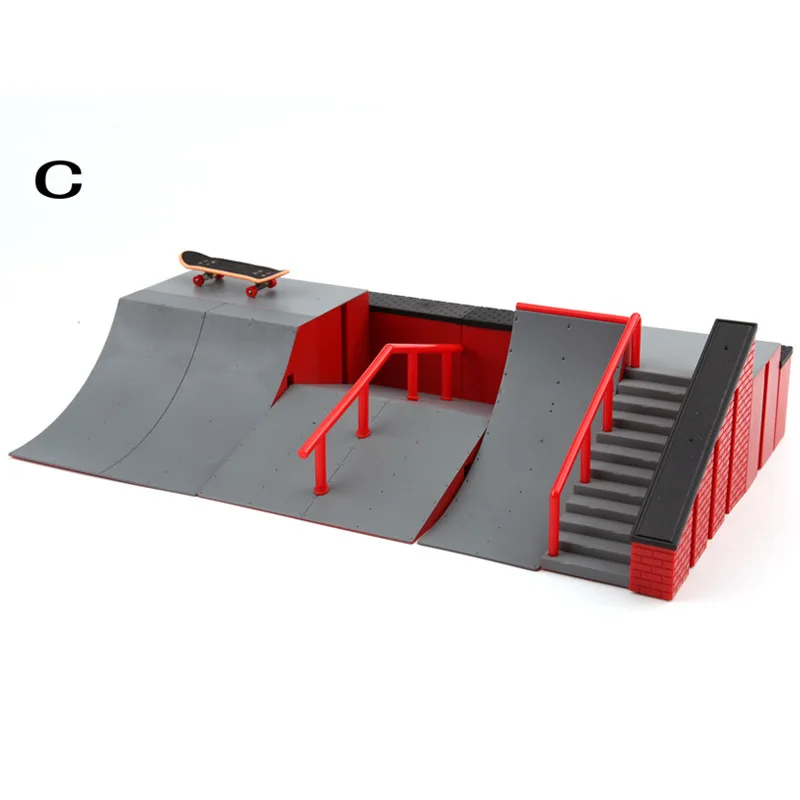 Skateboard da dito Grande scena Mini parco fai da te Piattaforma Stunt Ramp Pista Scale Luogo Combo Bambini Giocattoli per la casa al coperto Regali
