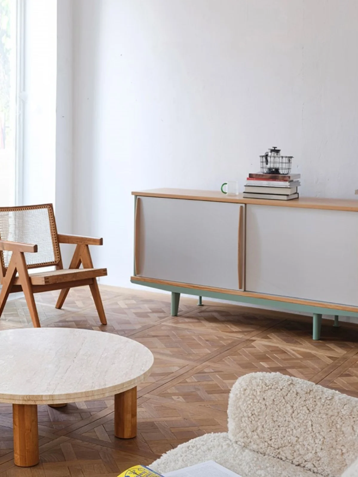 Salontafel van natuurlijk travertijn