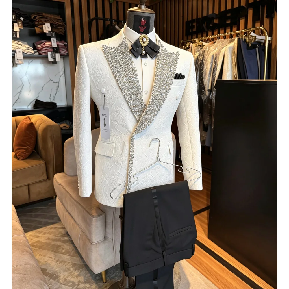 

Brilliant Beaded Stones Suits Men For Wedding Unique Design Double Breasted Jacket Pants 2 Piece Set Groom Formal Party Tuxedos