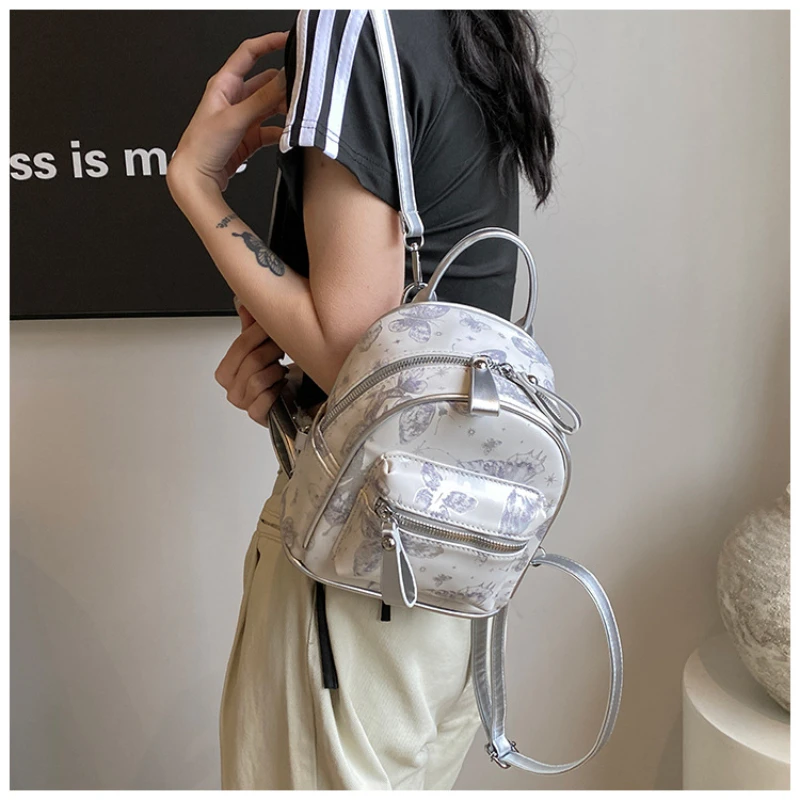 Sac à bandoulière pour femmes, nouveau sac à dos simple pour loisirs, voyage, sport, design sense, petit mini sac à dos pour femmes, 2025