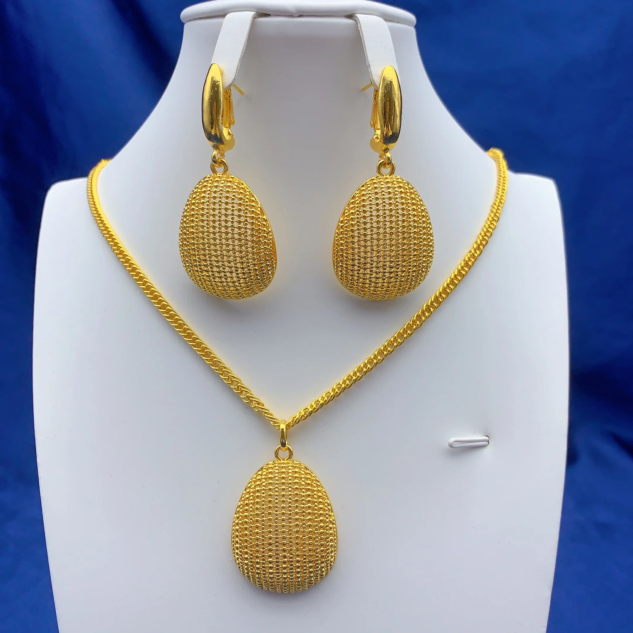 Nigeria Indische 24K Gold Farbe Halskette Ohrringe Schmuck-Set Für Frauen African Dubai Braut Hochzeit Schmuck Großhandel