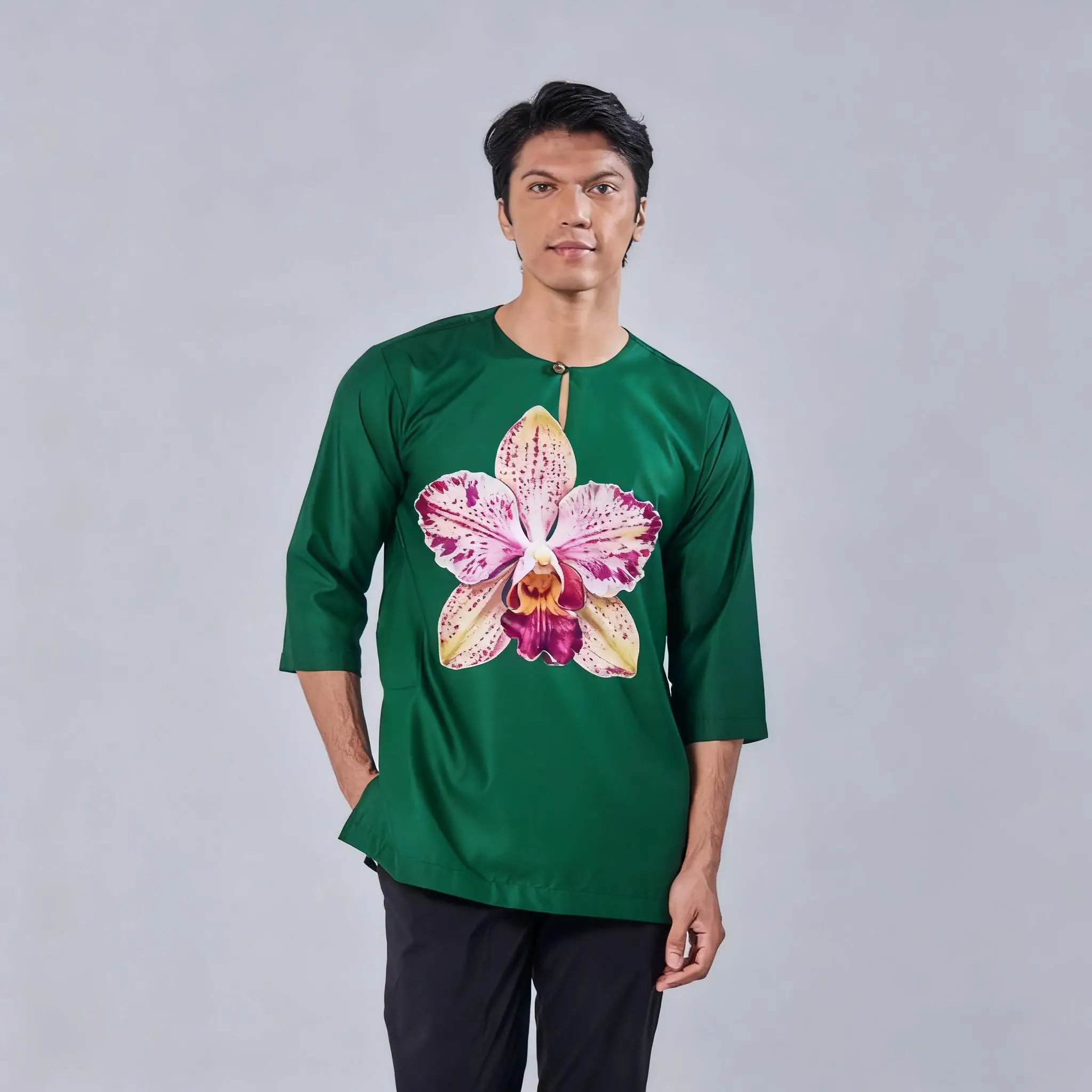 الرجال قميص مسلم فضفاض الربيع الوقوف تي شيرت غير رسمي قفطان قصيرة الأكمام Thobe قميص Ropa Arabe De Hombre ملابس مسلمة للرجل