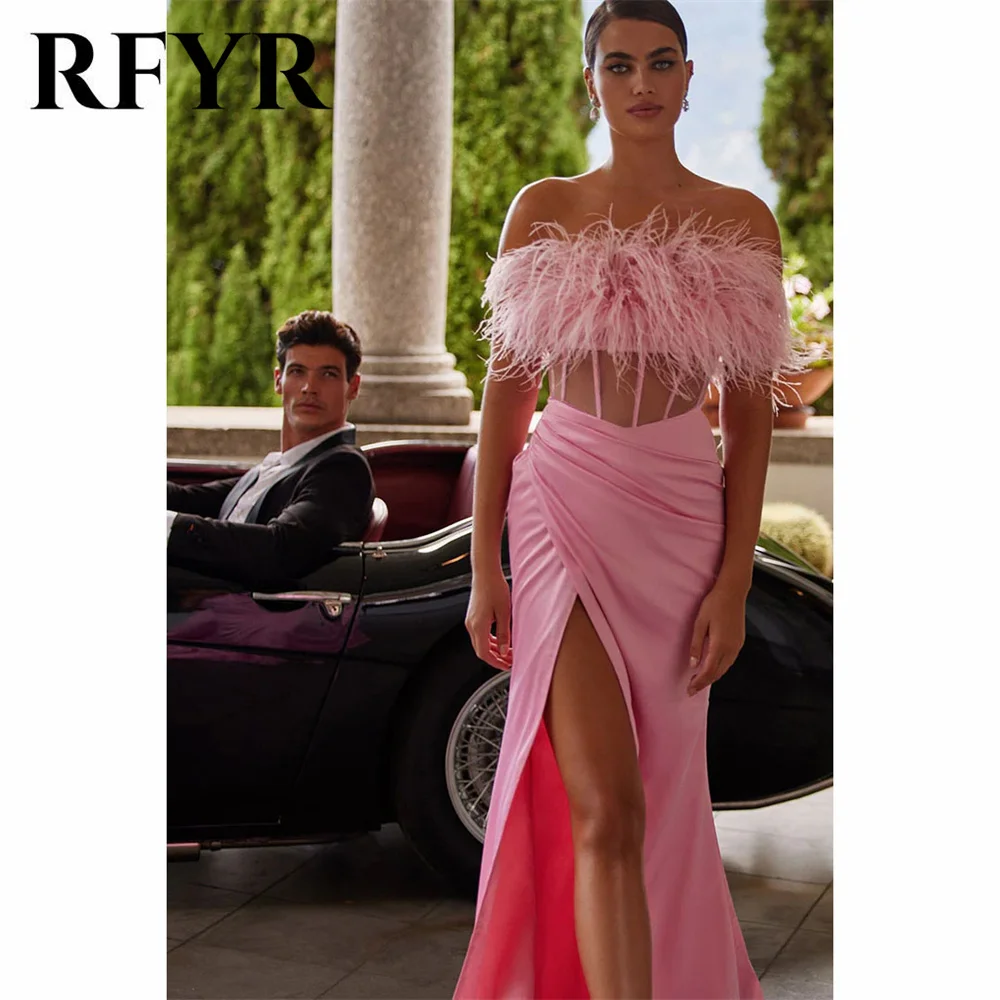 RFYR Vestidos de fiesta de color rosa sin tirantes con plumas Vestidos de fiesta de sirena sexys sin mangas con abertura lateral فستان sattات Şlago