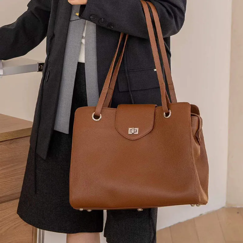 New soft top layer cowhide tote bag multiple compartments large capacity shoulder bag fashionable Daily simple crossbody bag