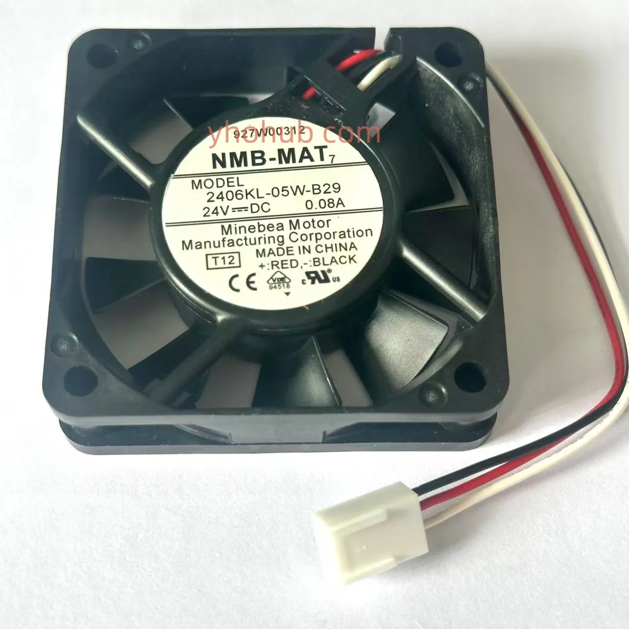 

NMB-MAT 2406KL-05W-B29 T12 DC 24 В 0,08 А 60x60x15 мм 3-проводной охлаждающий вентилятор для сервера