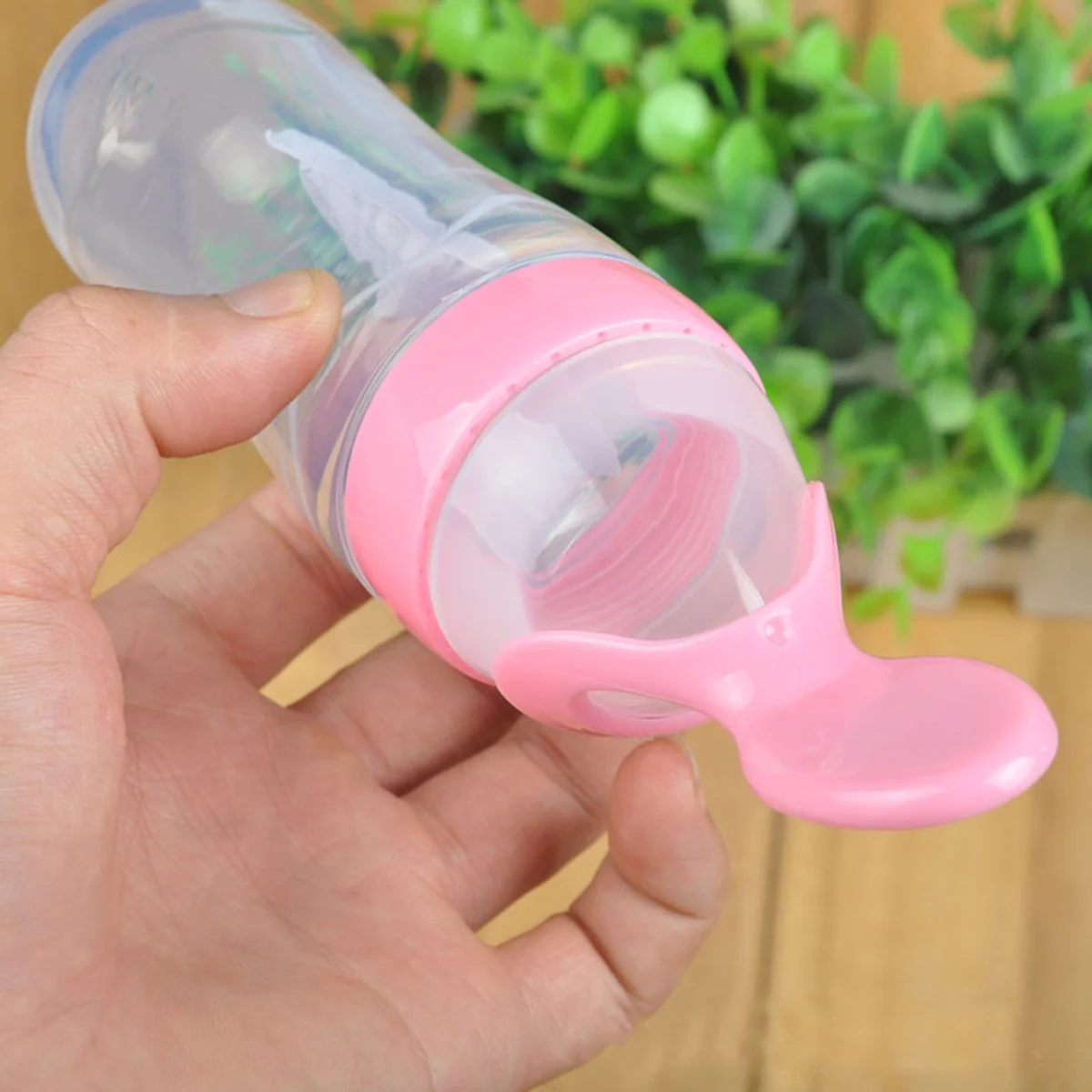 

90ml Baby Squeeze Feeder Silicone Bottle Spoon Cover Rice Cereal Dispenser Infant Feeding Helper Baby Squeeze Feeder