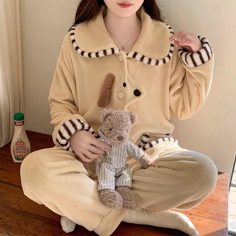 2026 New Pajamas Women's Autumn and Winter Cute Velvet Thickened Loungewear Set