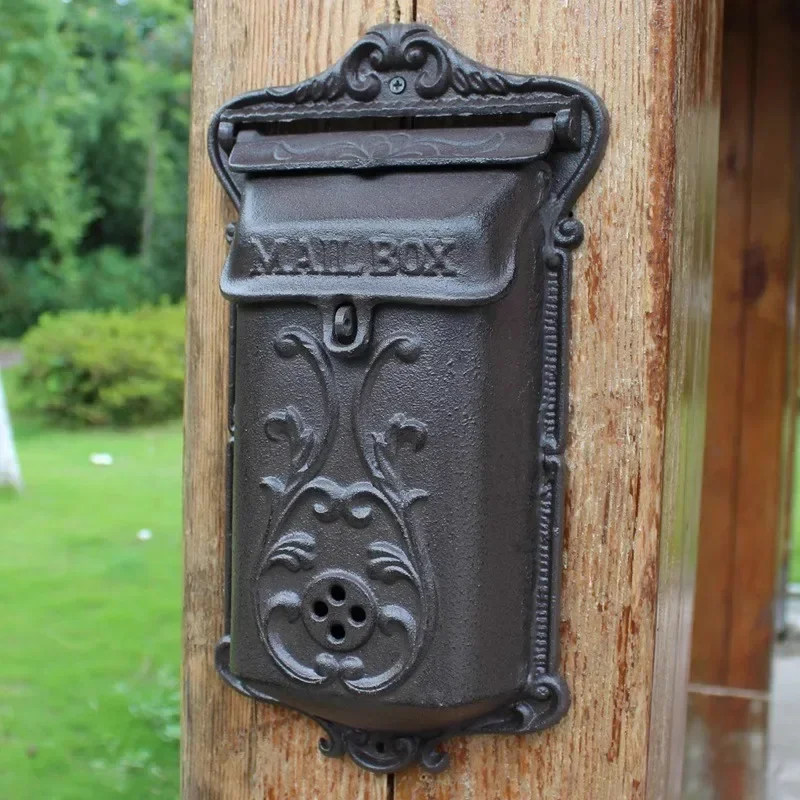 

European Retro Letter Mailbox Cast Iron Handicrafts Do Old Post Case Courtyard Wall Mounted Letter Box Home Garden Decoration