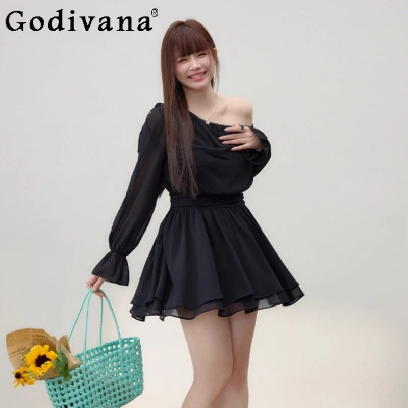 فستان شيفون كبير الحجم برقبة مائلة فرنسية مكشوفة الأكتاف وأكمام طويلة منتفخة، فساتين كورية حلوة متعددة الاستخدامات باللون الأسود بخصر عالٍ #1