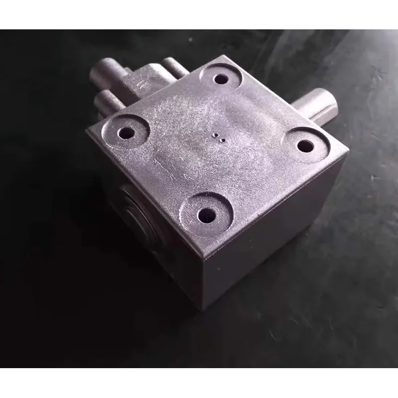 Customized T-type Three-outlet Shaft 2.5 Die 16 Teeth 90 Reversing Small Right Angle Steering Gearbox