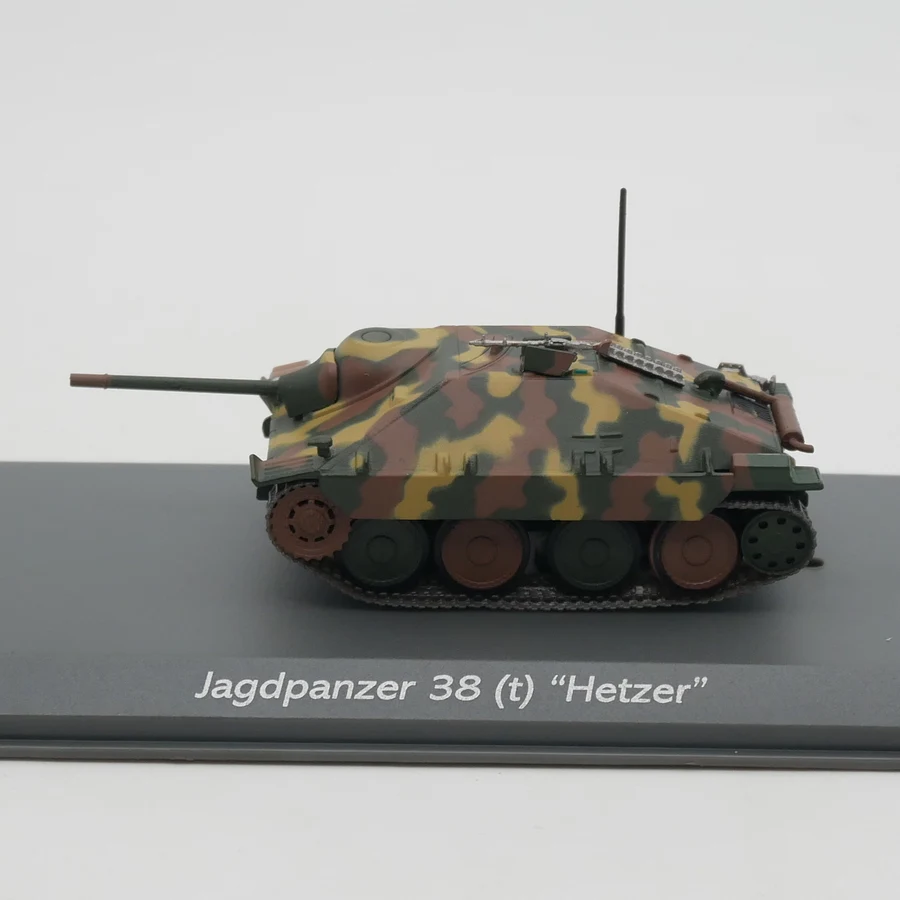 

Die cast 1:72 ratio German 38 Hunter Tank Fighter Vehicle Alloy Plastic Simulation Model Men's Gift