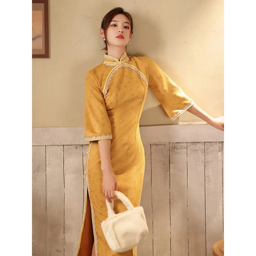 

Improved cheongsam youth 2022 new high-end temperament senior fried street girl yellow long sleeve dress spring summer