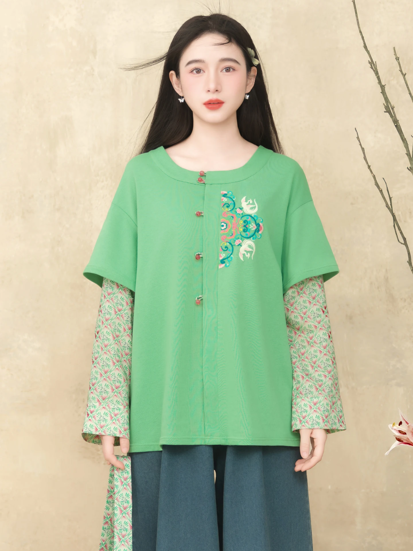 

Женский топ из хлопка с вышивкой Су Луо, повседневный, свободного кроя, с длинным рукавом, круглым вырезом, с цветочным узором