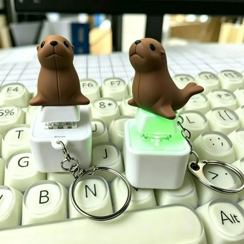 1/2Pcs Cartoon Seal Fidget Keychain Cartoon Animal Anti-Stress Keyboard Clicker Sound Keyring Anti-Stress Fidget Seal Keyring